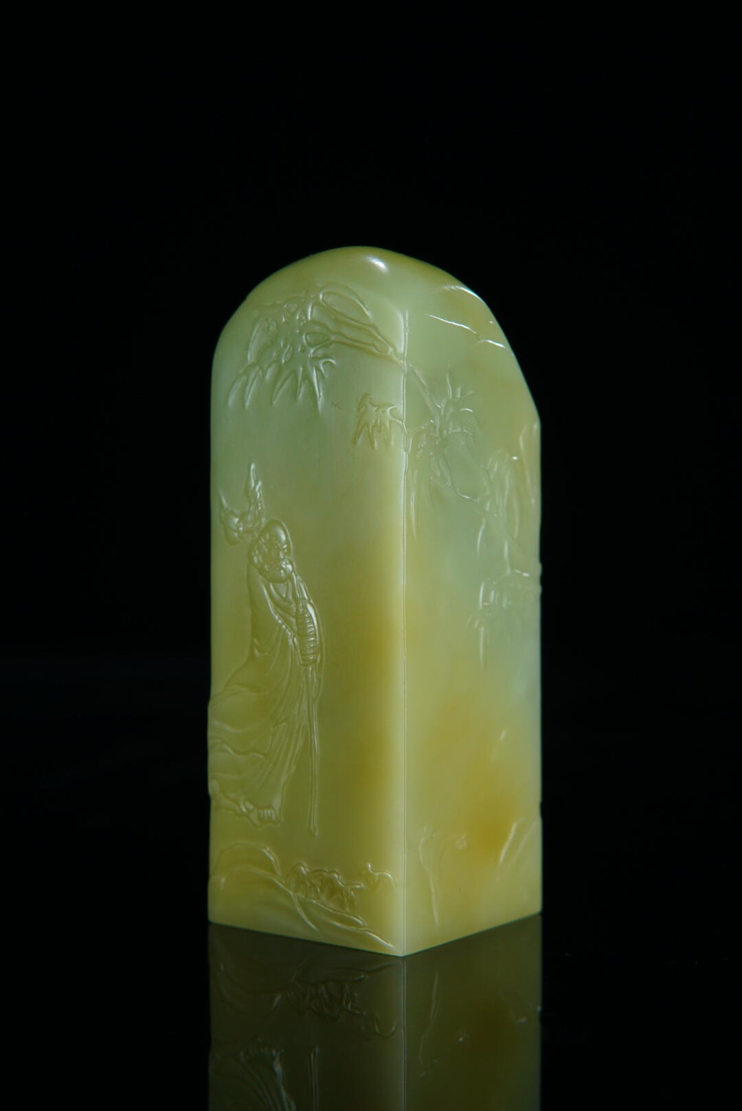 方寸藏珍·寿山田黄印章专场（一） 寿山艾叶绿《达摩》印章