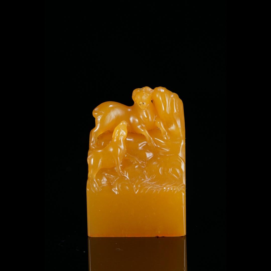 方寸藏珍·寿山田黄印章专场（二） 寿山田黄石《雨后登楼看山》教子有方钮章