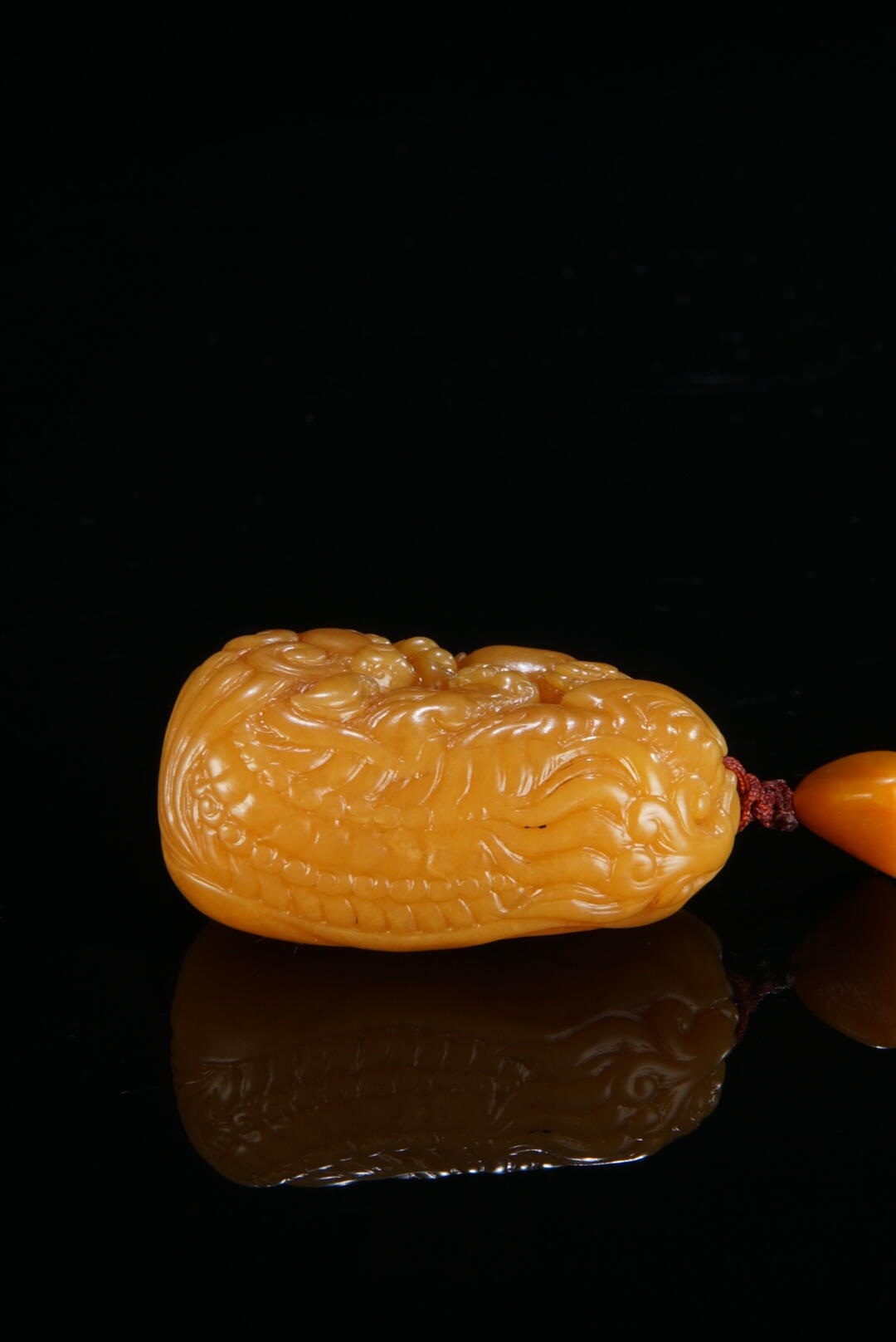 方寸藏珍·寿山田黄印章专场（一） 寿山田黄石《狮子戏球》把件