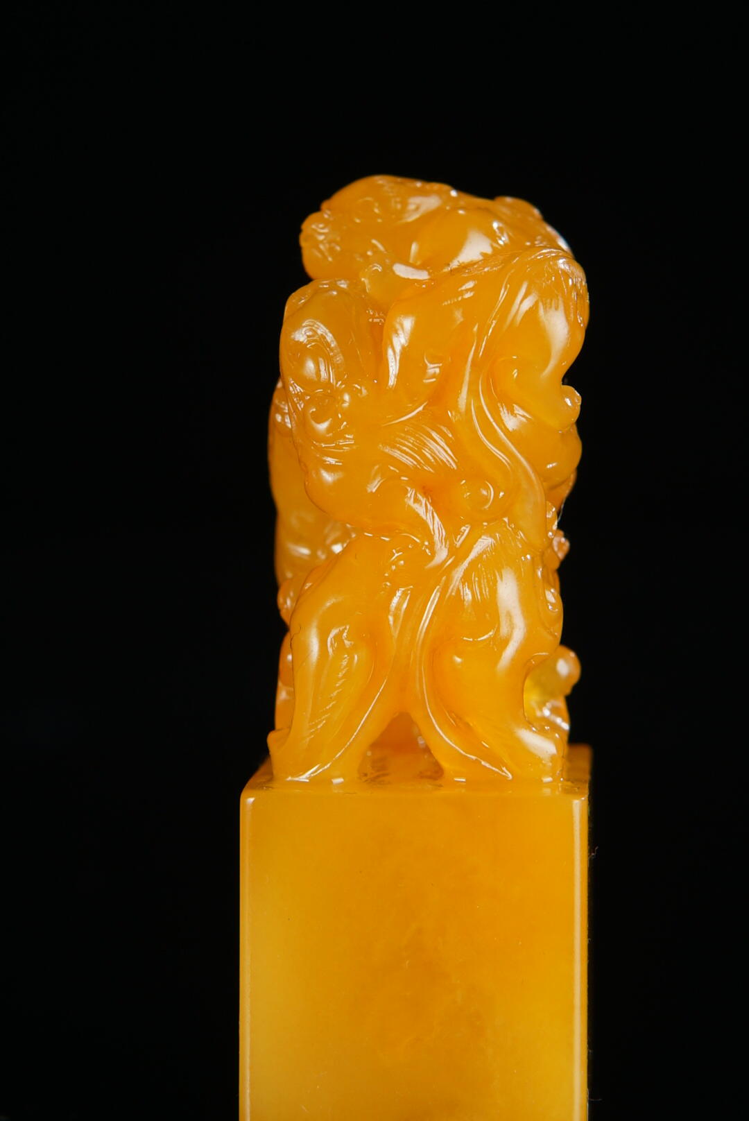 方寸藏珍·寿山田黄印章专场（一） 寿山田黄石《太师少师》钮章