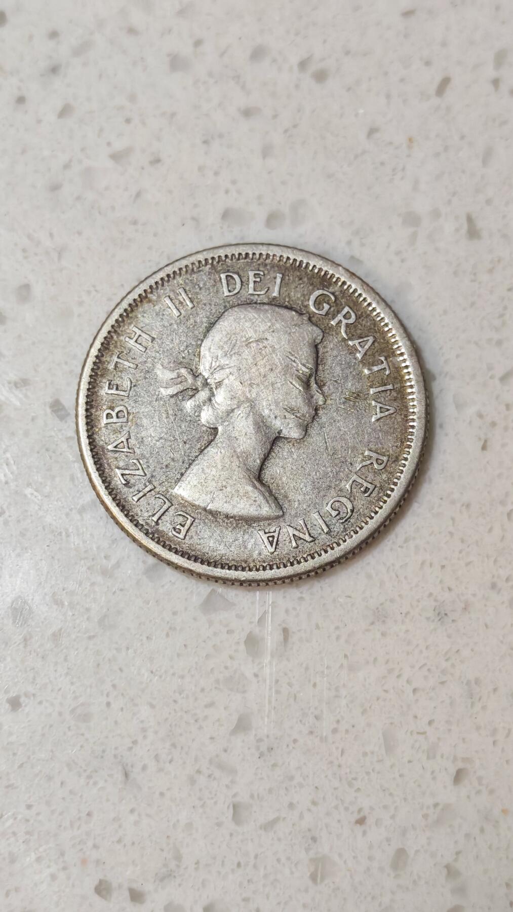 小银币场 加拿大1957年25分银币