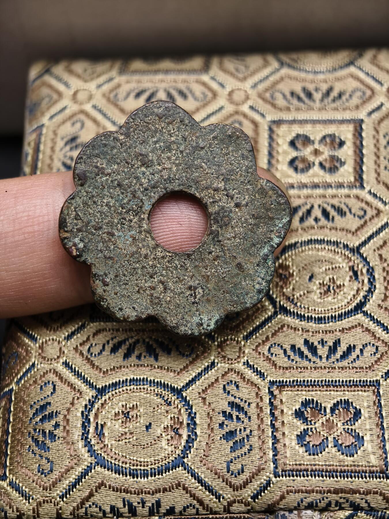 108期新疆红钱粟特钱币丝路钱币专场 7-8世纪碎叶城藕芯钱