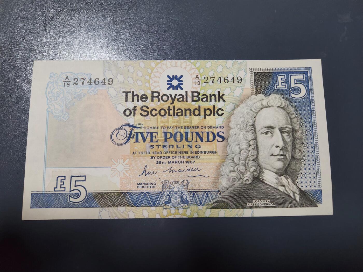 1月17号晚上8点 外国纸币自动截拍第8场 1987年初版苏格兰5元新品 大票 稀少