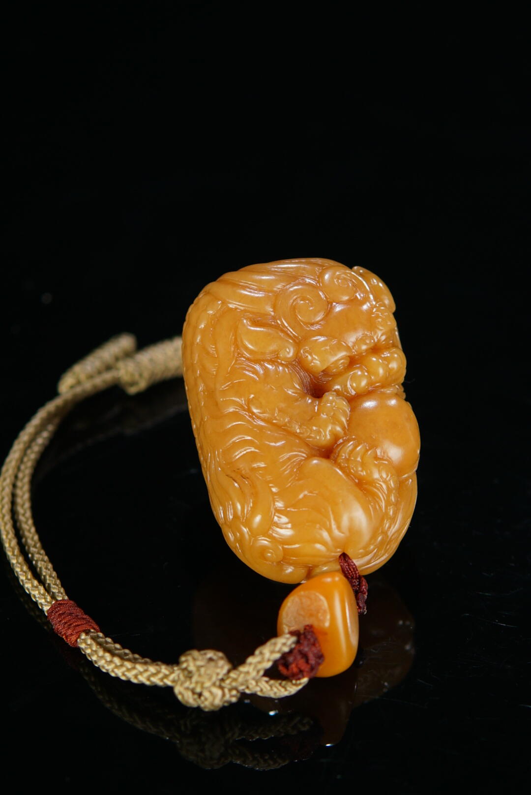 方寸藏珍·寿山田黄印章专场（一） 寿山田黄石《狮子戏球》把件