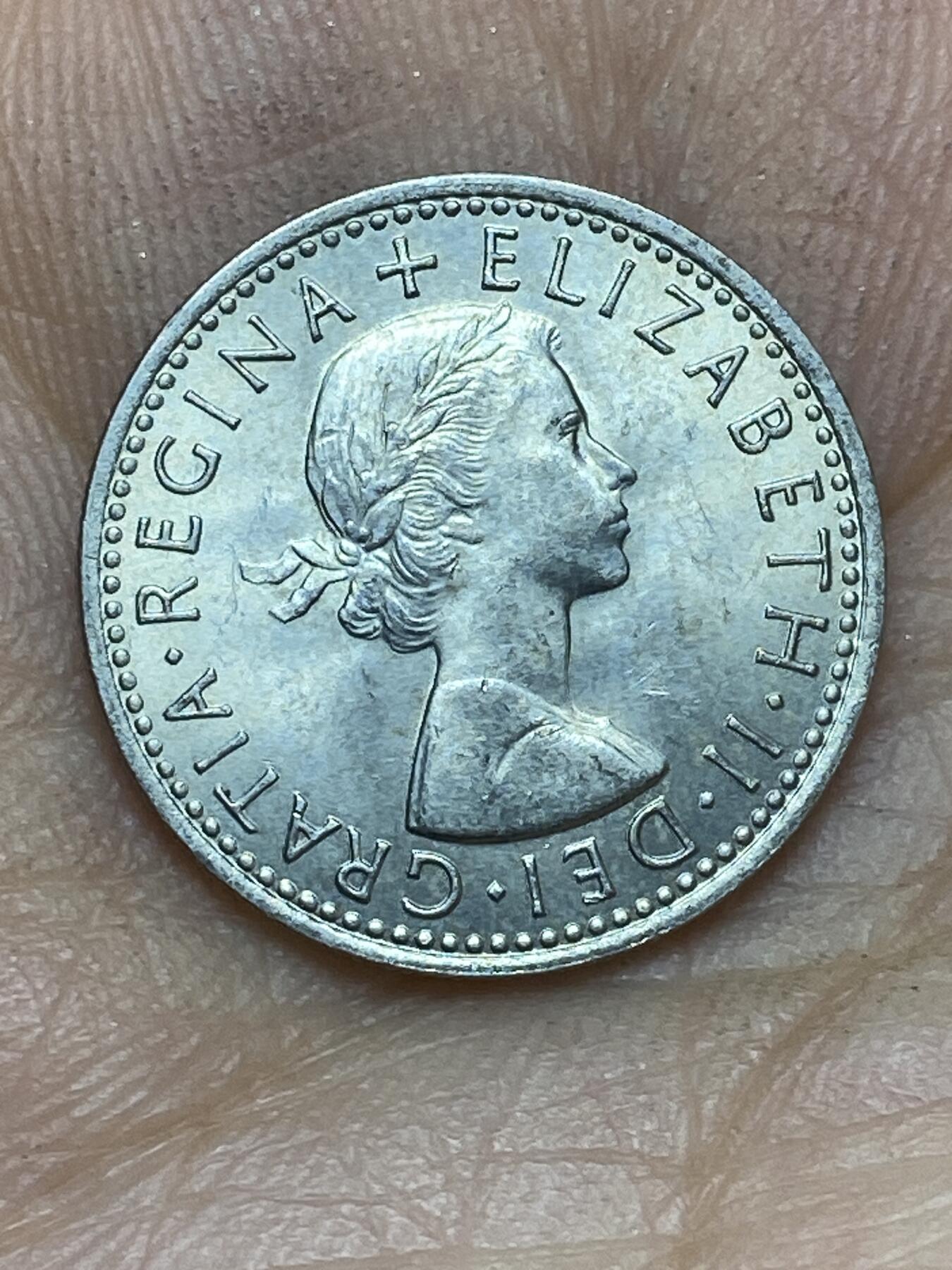 2026年第十场(总第一百七十九场）外国好品散币场(免佣金) 英国🇬🇧1967年6便士(伊丽莎白二世青年桂冠第二版，普制币关门年)