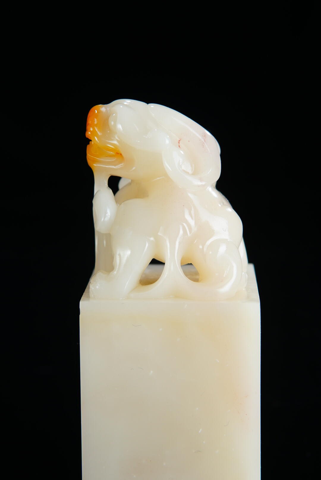 方寸藏珍·寿山田黄印章专场（二） 寿山芙蓉石《獬豸》钮章