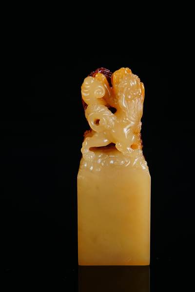 方寸藏珍·寿山田黄印章专场（二） - 寿山高山石《祥瑞双至》钮章