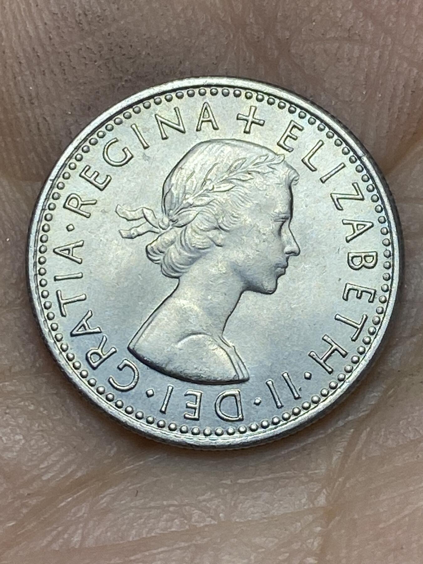 2026年第十场(总第一百七十九场）外国好品散币场(免佣金) 英国🇬🇧1967年6便士(伊丽莎白二世青年桂冠第二版，普制币关门年)