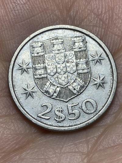 2026年第十场(总第一百七十九场）外国好品散币场(免佣金) - 葡萄牙🇵🇹1981年2.5埃斯库多(共和国第四套)