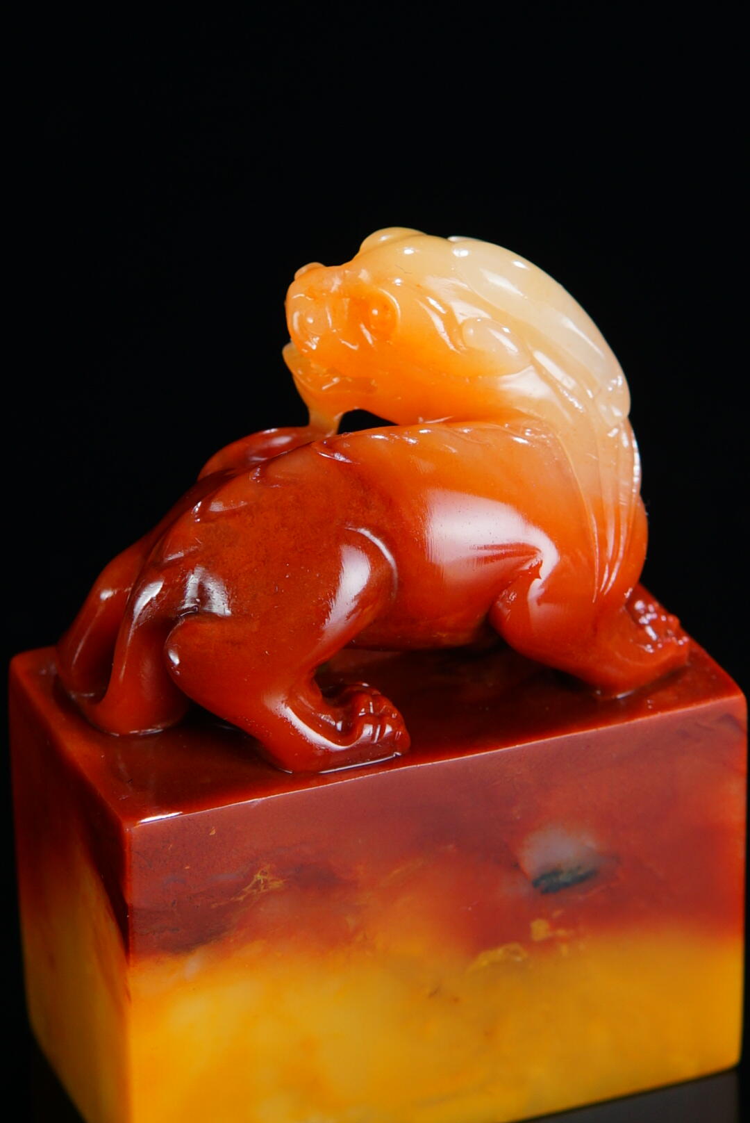 方寸藏珍·寿山田黄印章专场（二） 寿山高山石《甪端》钮章