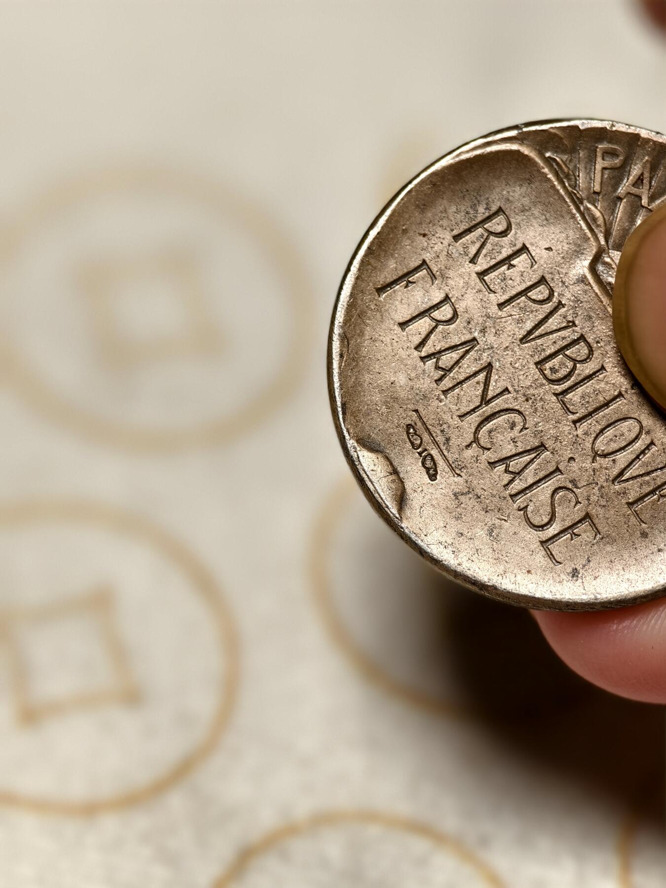 抚柳草堂-第九期章牌钱币（大寒专场） 奖章勋章限时免佣 满百包邮 放漏专场 20世纪中期 法国银级体育奖章  银质950银带银标  去掉绶带净重14.9g