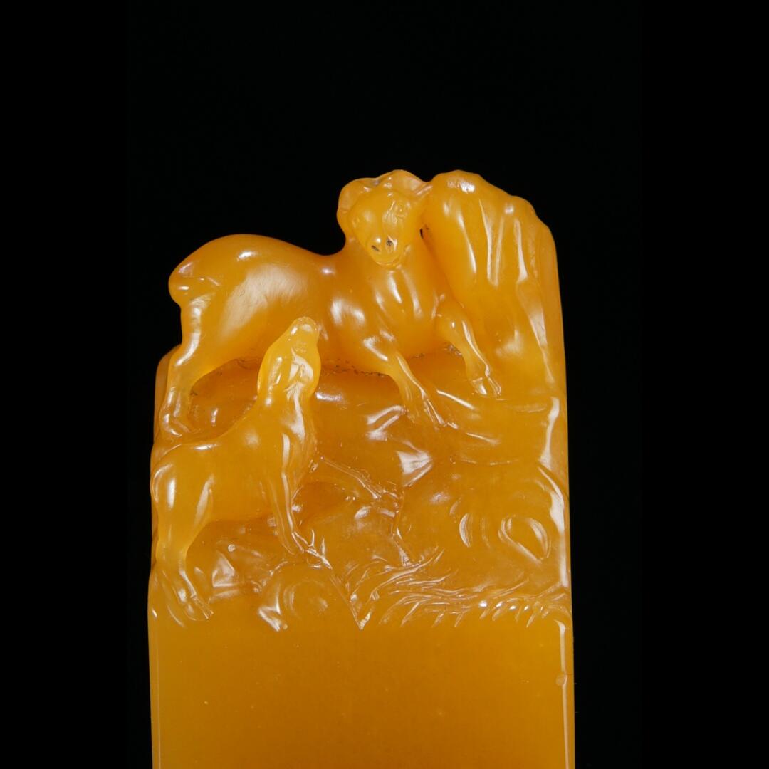 方寸藏珍·寿山田黄印章专场（二） 寿山田黄石《雨后登楼看山》教子有方钮章