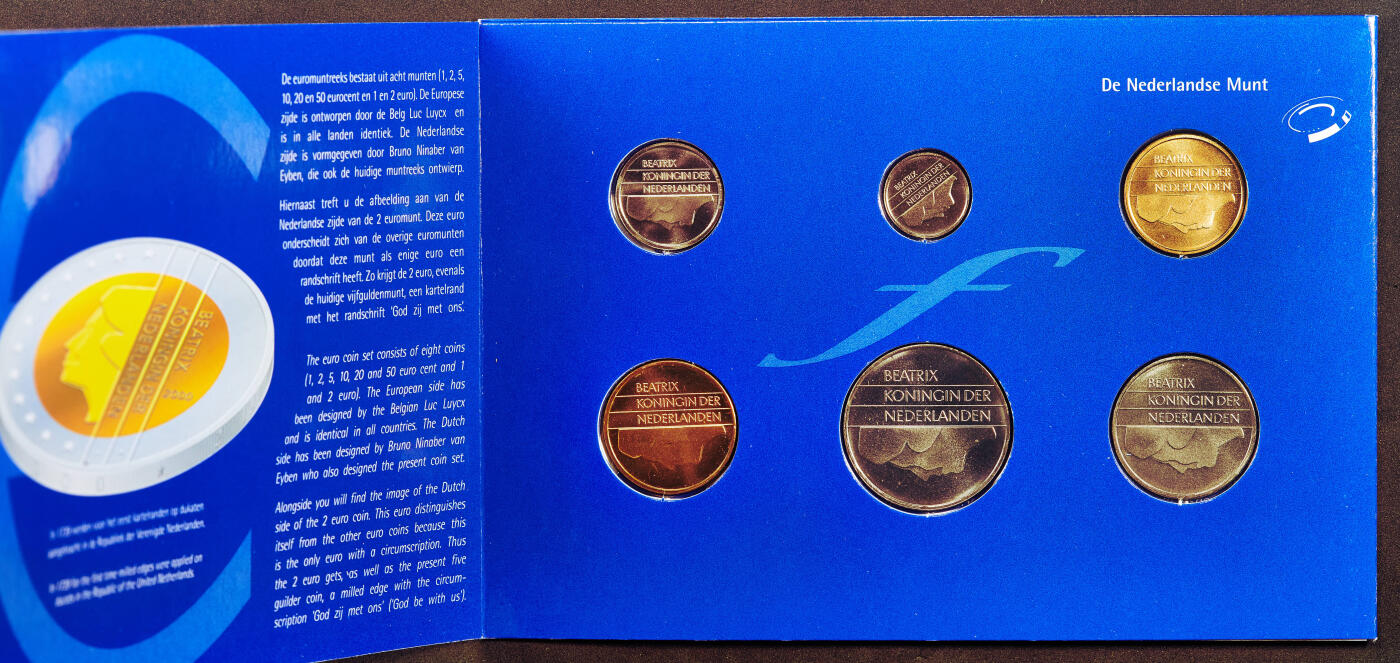 【俄甄集藏】“万象更新、马呈祥瑞”迎新春俄甄精品场-2026年(047)01-21 星期三 晚 19:30 全场包邮 荷兰1999-2001年贝娅特丽克丝女王5分-5盾册装硬币3套，最后的荷兰盾