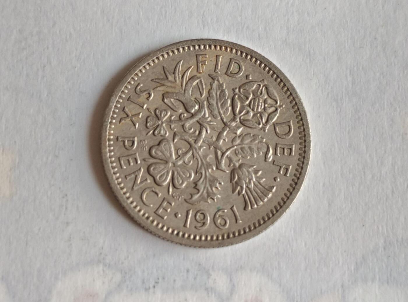 外国硬币 🔍 这是一枚1961年英国6便士（Sixpence）硬币