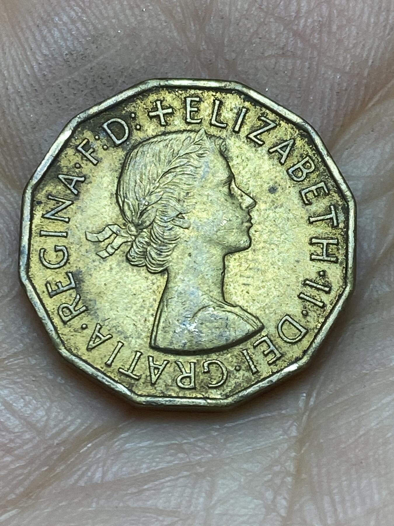 2026年第十场(总第一百七十九场）外国好品散币场(免佣金) 英国🇬🇧1954年3便士(伊丽莎白二世青年桂冠第二版，首发年)