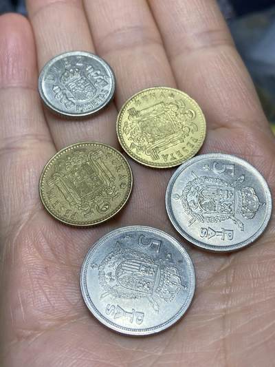 2026年第十场(总第一百七十九场）外国好品散币场(免佣金) - 西班牙🇪🇸5枚：1983年，1975年1比塞塔，1975年83年5比塞塔(胡安·卡洛斯一世时期)