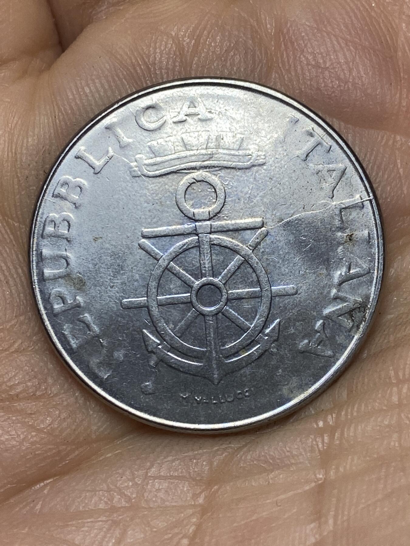 2026年第十场(总第一百七十九场）外国好品散币场(免佣金) 意大利🇮🇹1981年100里拉(利沃诺海军学院建立100周年纪念币)