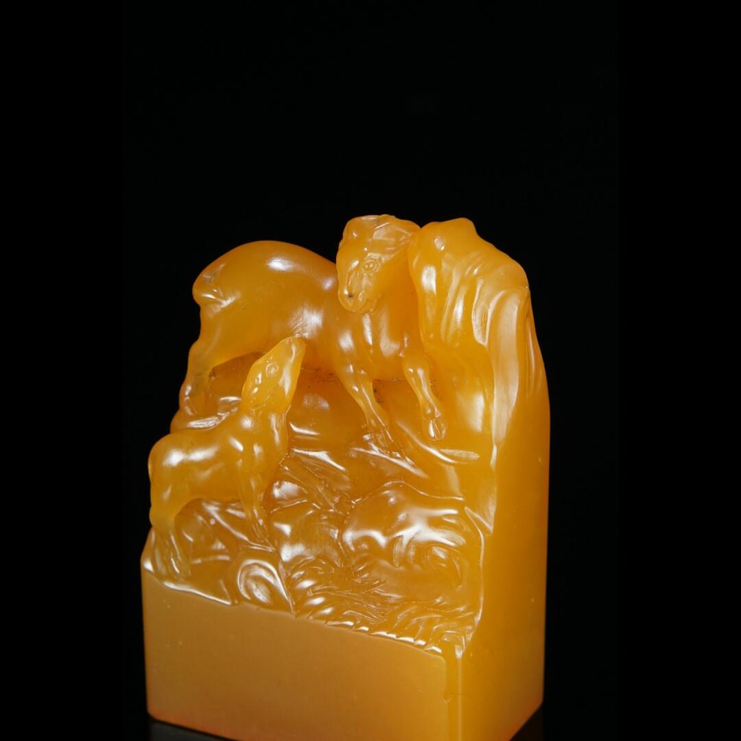 方寸藏珍·寿山田黄印章专场（二） 寿山田黄石《雨后登楼看山》教子有方钮章