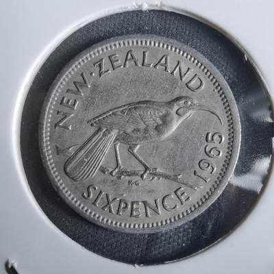 沼泽如烟--第963场 - 新西兰1965年6便士