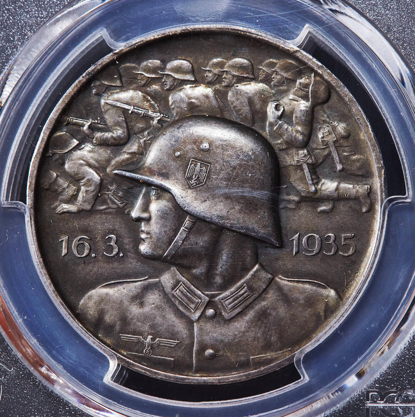 【俄甄集藏】“万象更新、马呈祥瑞”迎新春俄甄精品场-2026年(047)01-21 星期三 晚 19:30 全场包邮 德国第三帝国1935年纪念一战磨砂银章，PCGS SP63，少见品种，黄油酱彩老包浆，亚军