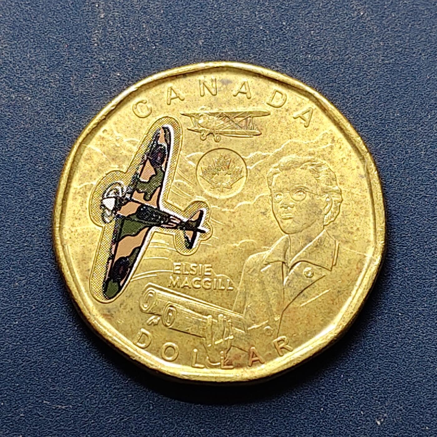【全场包邮】纯粹捡漏拍496场-持续更新中 加拿大2023年1元参与飓风式战斗机研发“飓风女王”埃尔西·麦吉尔彩色纪念币