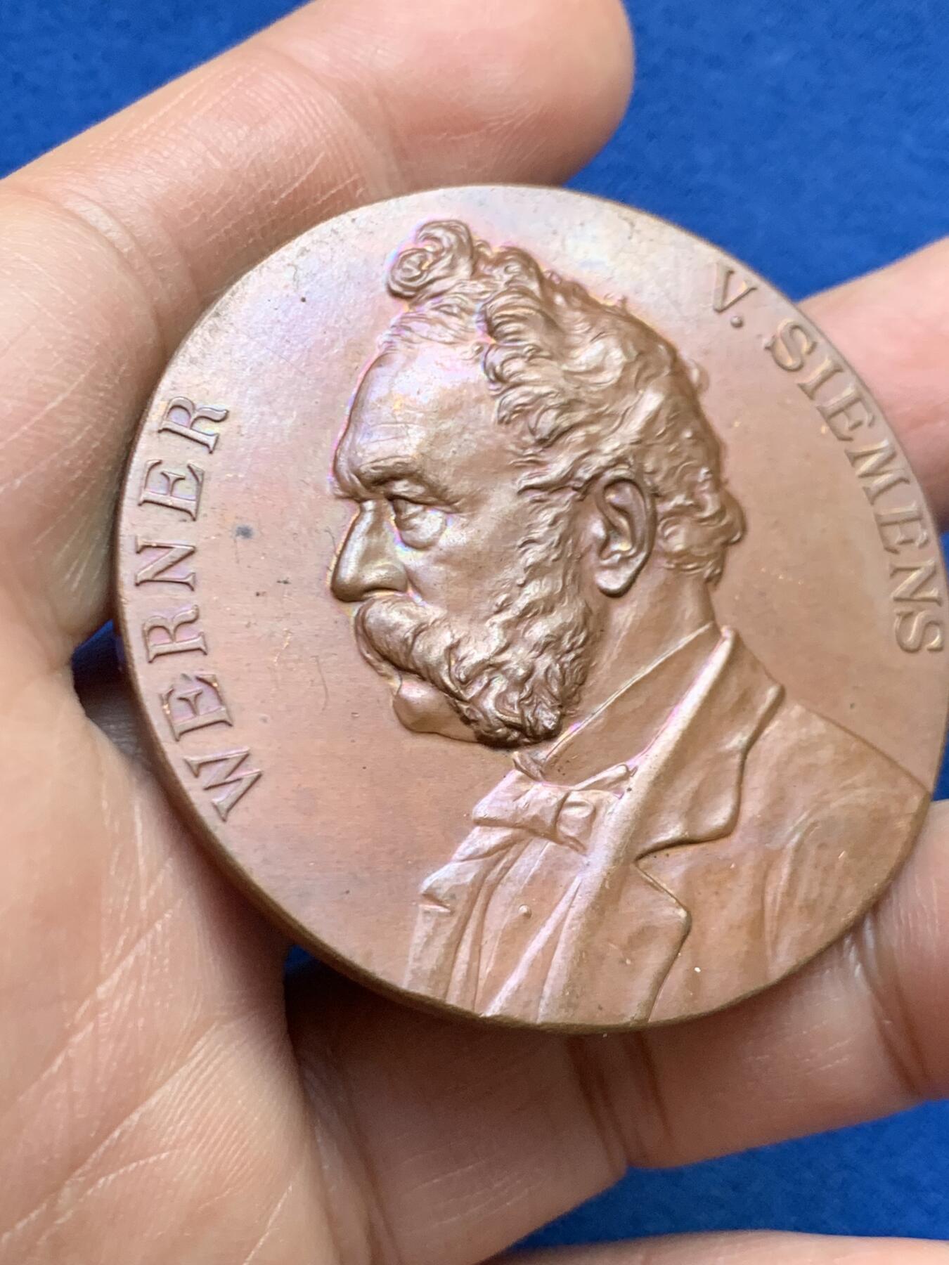 《竞宝斋》第459场 周日，周一，2场连拍 （全场包邮）欢迎送拍 德国1897年西门子公司成立50周年纪念铜章，53.9克，49.3mm