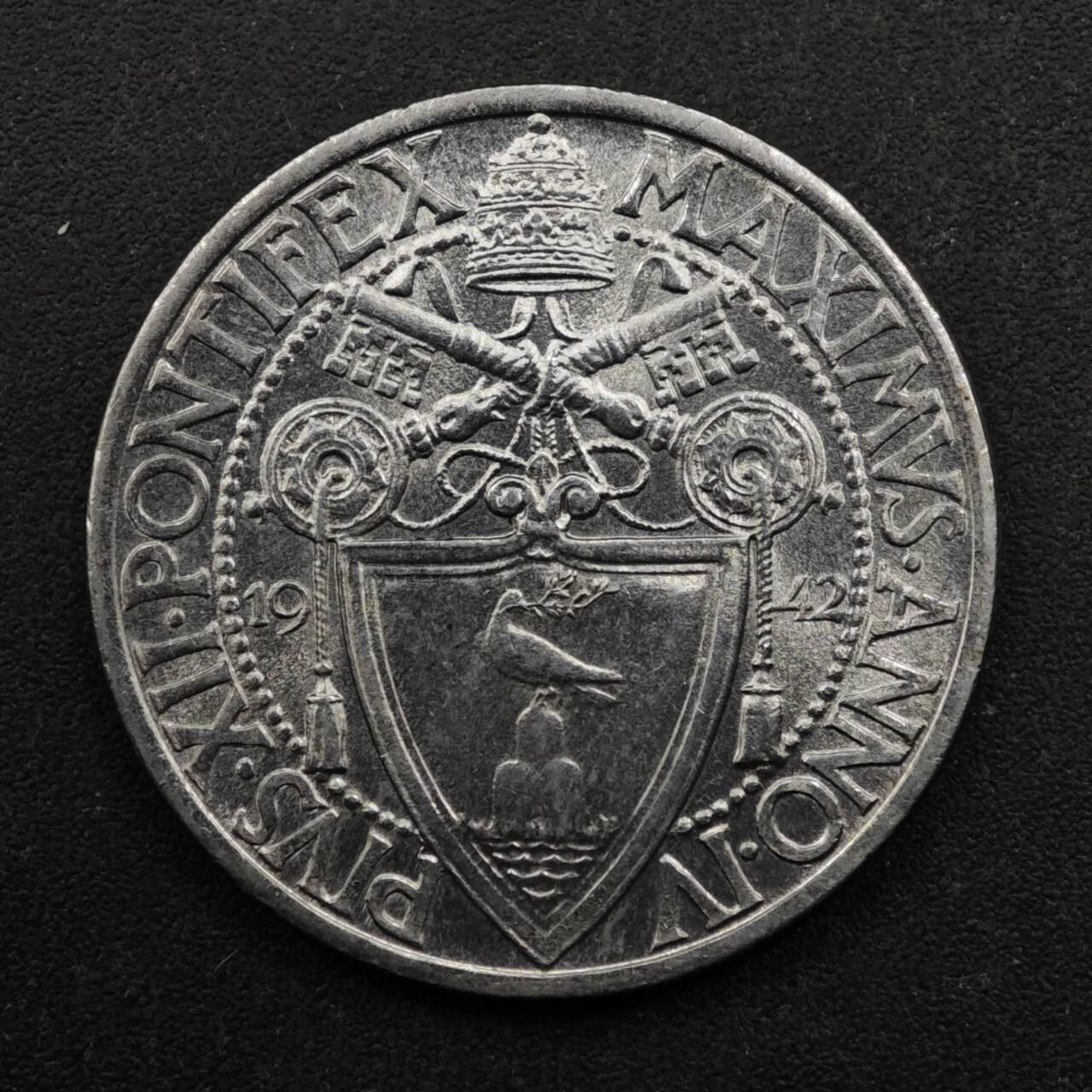 【淘币小摊】实时拍第八百五十拍   散币银币场   满百包邮可预留二周 每周一统一发货   梵蒂冈1942年1里拉