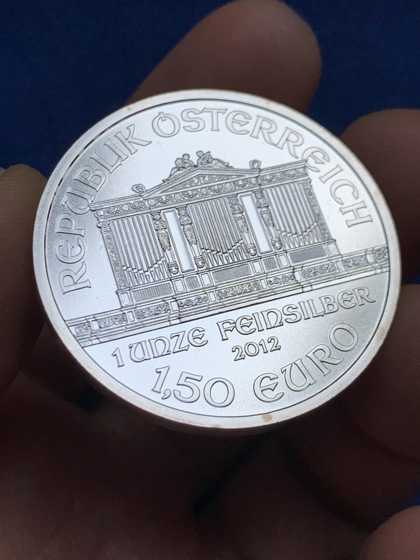 《竞宝斋》第459场 周日，周一，2场连拍 （全场包邮）欢迎送拍 奥地利2012年爱乐乐团投资银币，1盎司，999银，31.1克