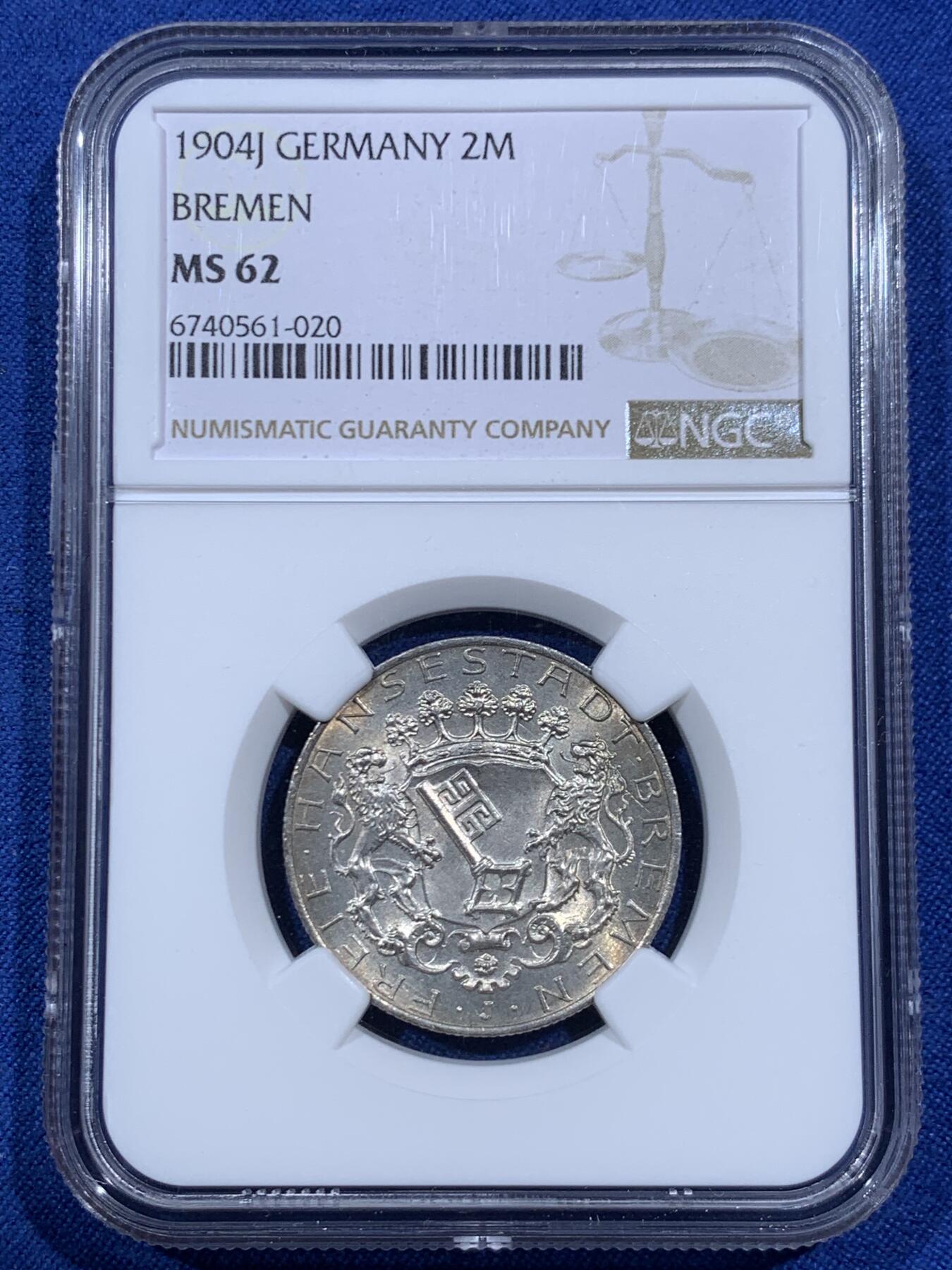 《竞宝斋》第459场 周日，周一，2场连拍 （全场包邮）欢迎送拍 NGC MS62 德国1904年不莱梅2马克银币 原光五彩 状态一流 有点严评了