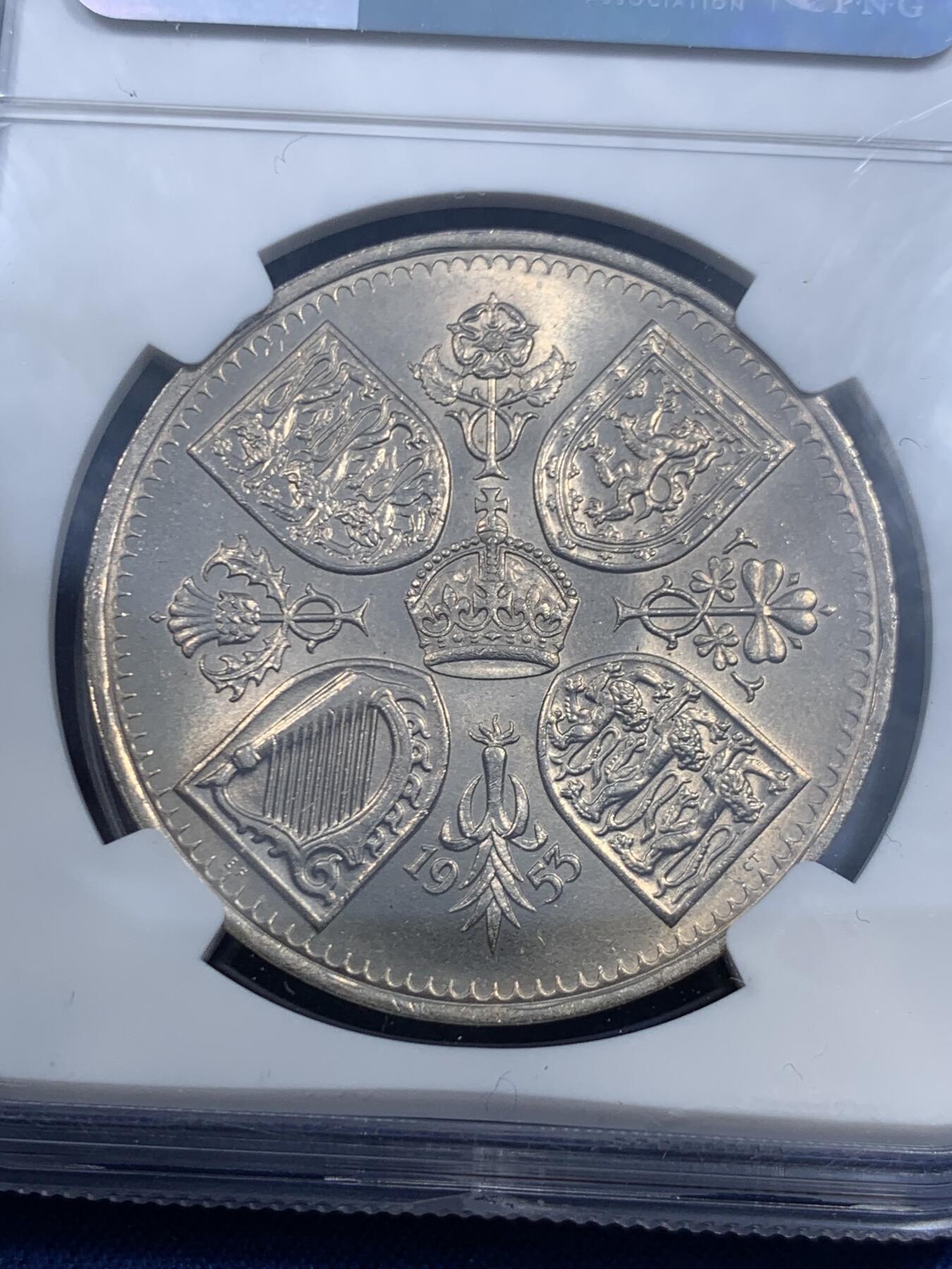 《竞宝斋》第459场 周日，周一，2场连拍 （全场包邮）欢迎送拍 NGC MS65 英国1953年女王登基纪念币 5先令克朗币 高分！