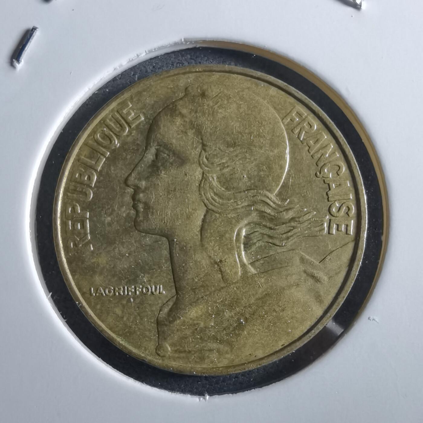 沼泽如烟--第966场 法国1981年20分