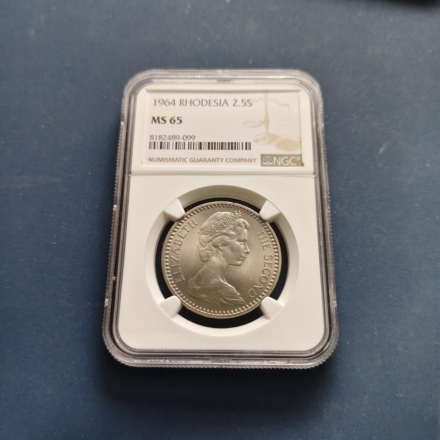 【全场包邮】纯粹捡漏拍497场-持续更新中 【收藏级·亚军分】英属罗德西亚1964年女王25分/2先令6便士双面值-NGC MS65