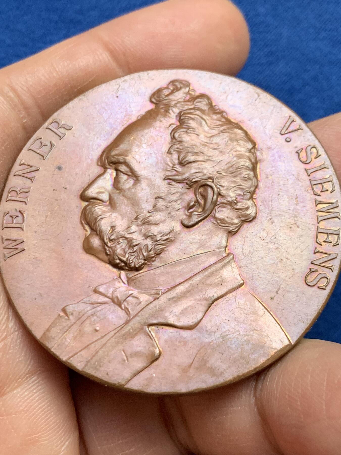 《竞宝斋》第459场 周日，周一，2场连拍 （全场包邮）欢迎送拍 德国1897年西门子公司成立50周年纪念铜章，53.9克，49.3mm