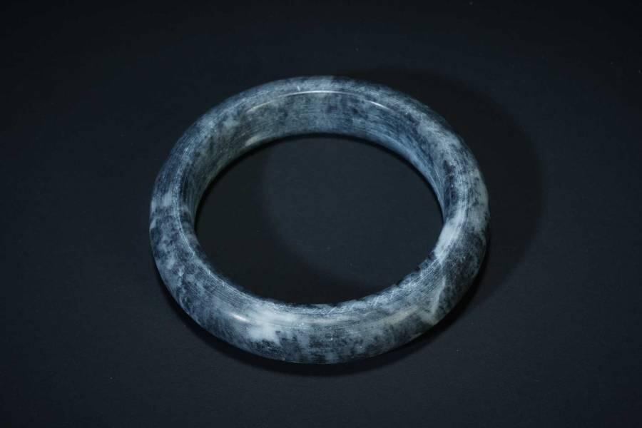 上海都达杂项专场三（全场包邮） 天然墨玉手镯86-35