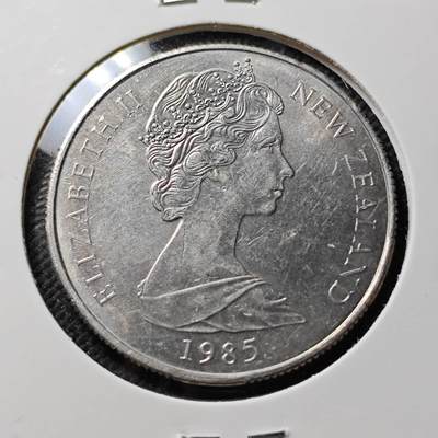 KK钱币收藏小铺  第400期  百期特拍（四拍之四）2月预留时间 周末发货 -  1985新西兰50分 加拿大带铸 浅雕版 带光品