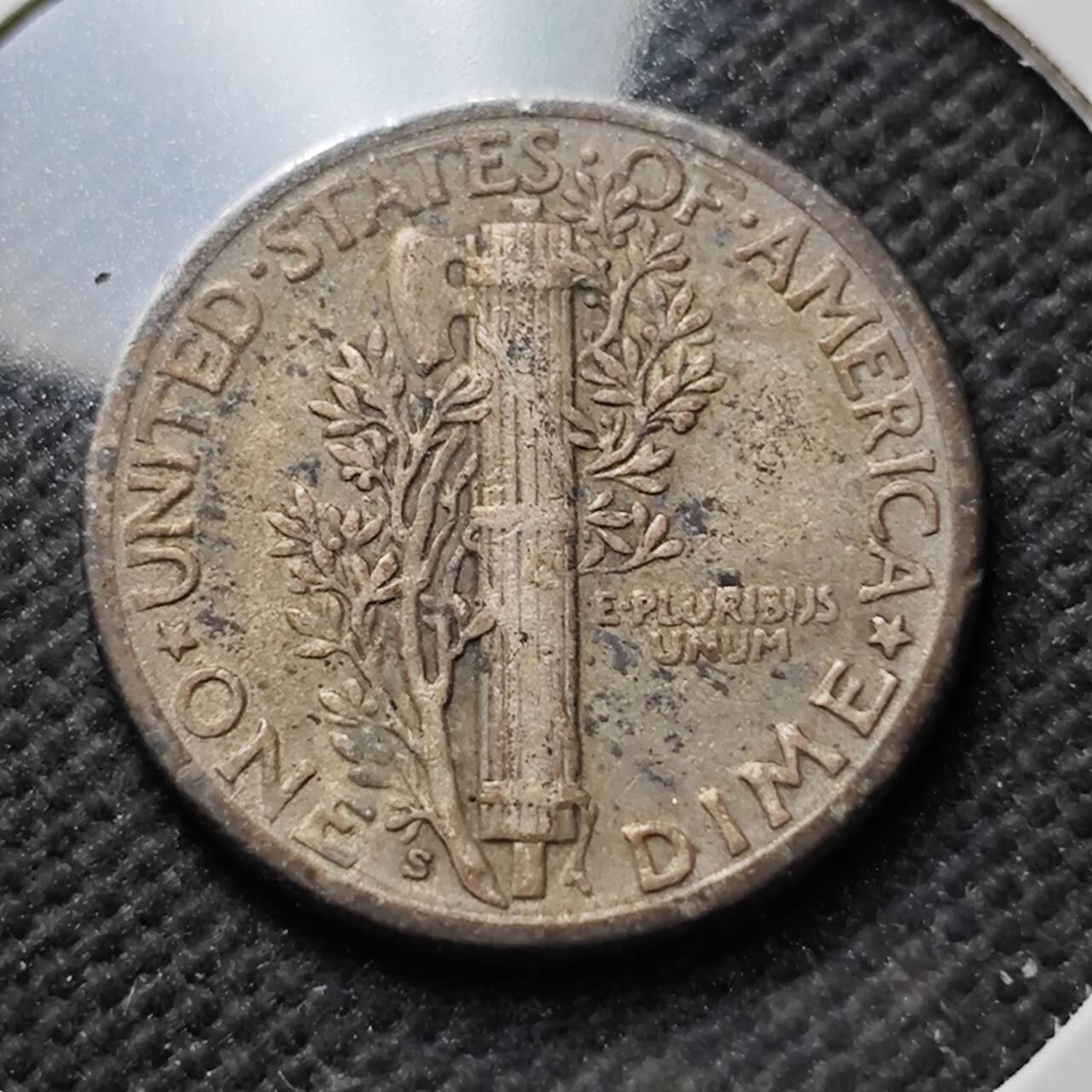 KK钱币收藏小铺  第400期  百期特拍（四拍之四）2月预留时间 周末发货  1928美国小飞人银币 早年份