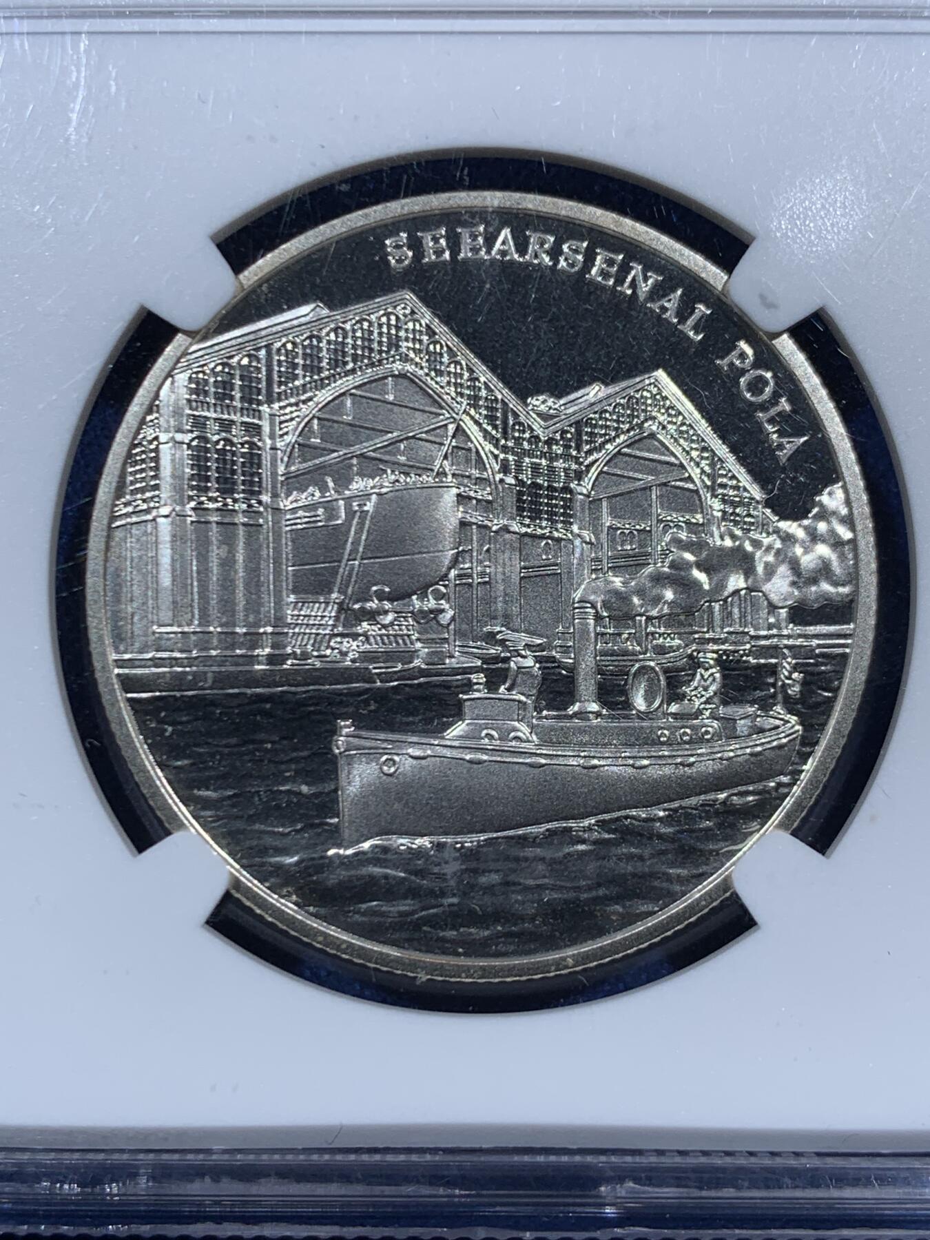 《竞宝斋》第459场 周日，周一，2场连拍 （全场包邮）欢迎送拍 NGC PF69UC 奥地利2005年获奖银币，克劳斯最佳银币。 圣乔治号战列舰，20欧元，精制纪念银币