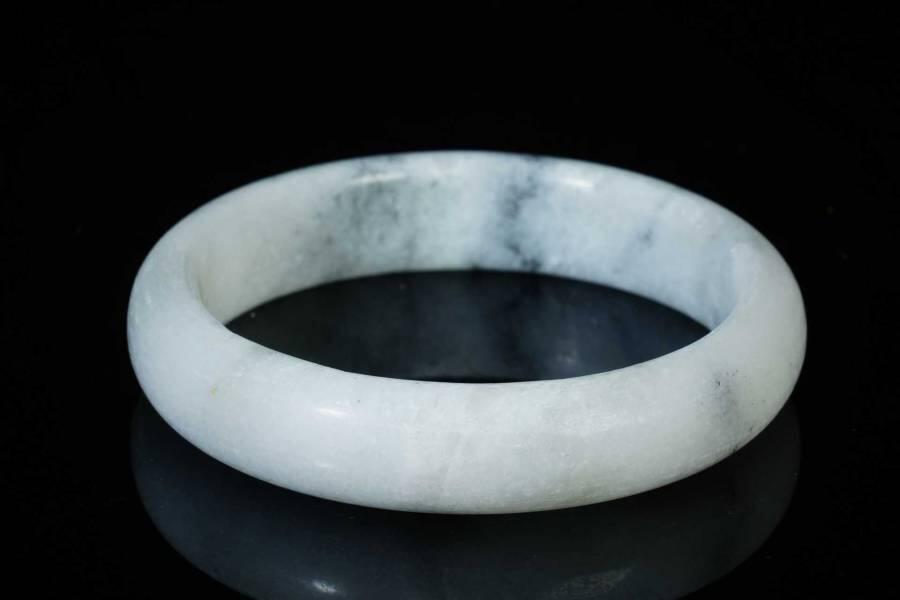 上海都达杂项专场三（全场包邮） 天然和田玉点墨青花手镯86-37