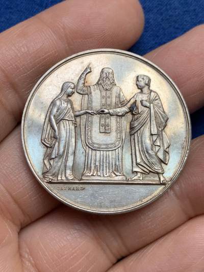 《竞宝斋》第459场 周日，周一，2场连拍 （全场包邮）欢迎送拍 - 法国婚姻与爱情纪念银章，22.21g，36.6mm，手指边铭