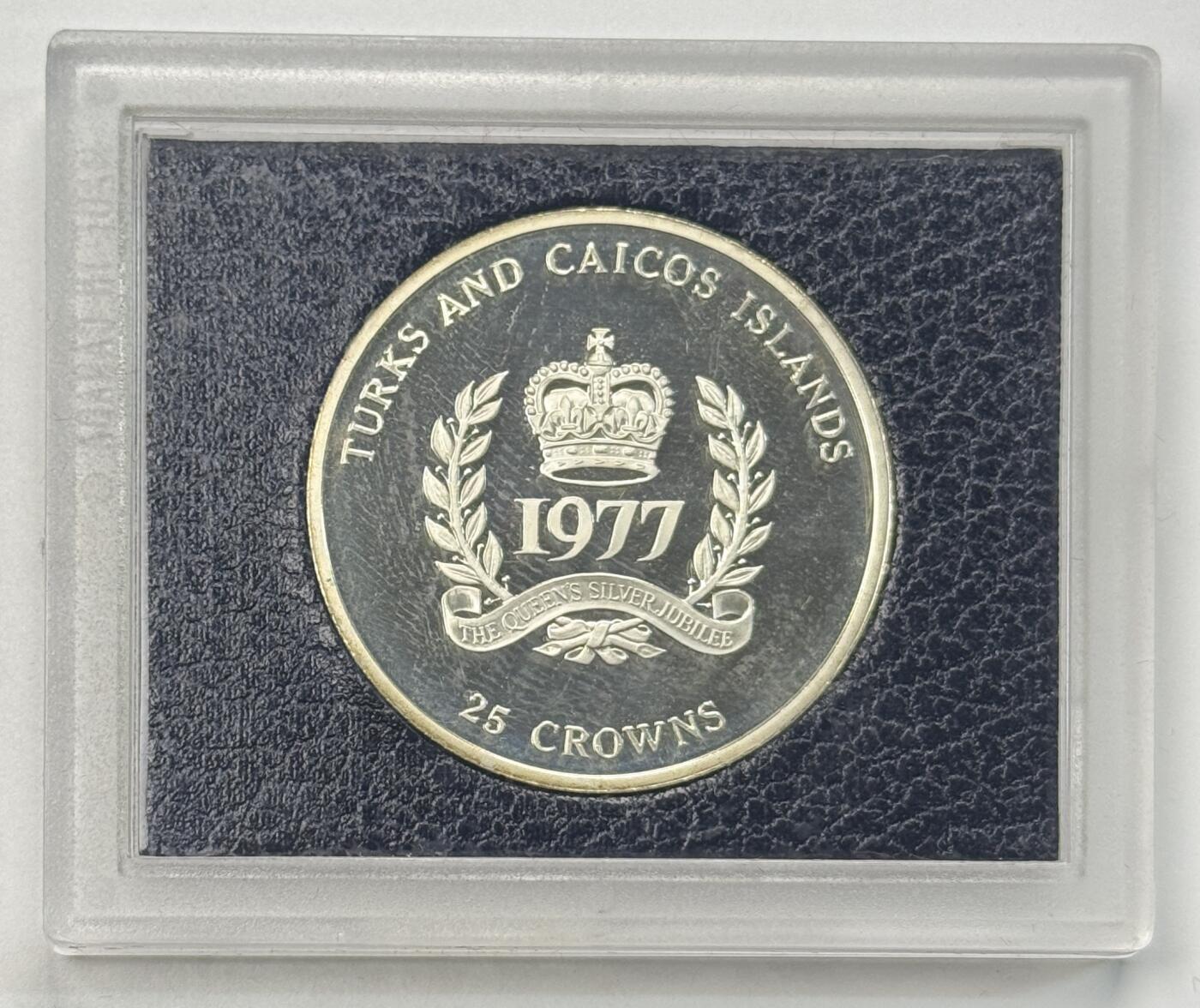 S&S Numismatic世界钱币-拍卖 第119期  特克斯和凯科斯群岛1977年 伊丽莎白二世女王登基25周年 25克朗精制纪念银币 43.75克925银