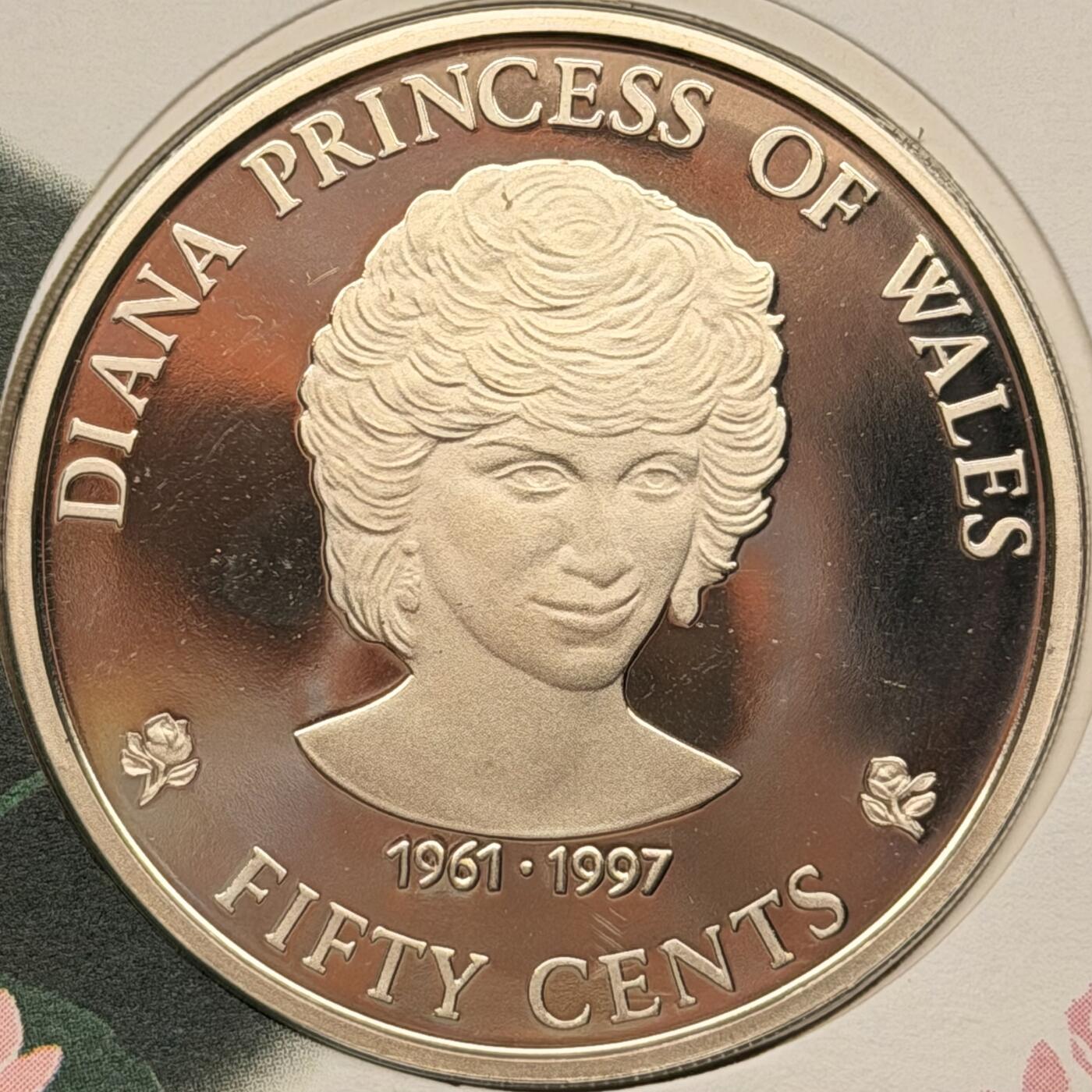 ＜星葵钱币社＞散币克朗场第68期·1月23日发货 〈邮币封〉库克群岛1997年戴安娜王妃50分克朗型纪念币