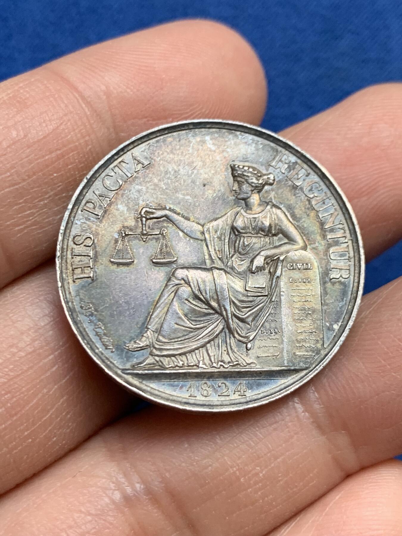 《竞宝斋》第459场 周日，周一，2场连拍 （全场包邮）欢迎送拍 法国兰斯地区公证人银质代币，10.51g，30mm，早期无边铭