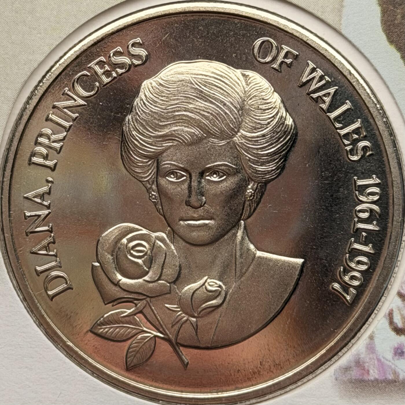 ＜星葵钱币社＞散币克朗场第68期·1月23日发货 〈邮币封〉特克斯和凯科斯群岛戴安娜王妃5克朗纪念币