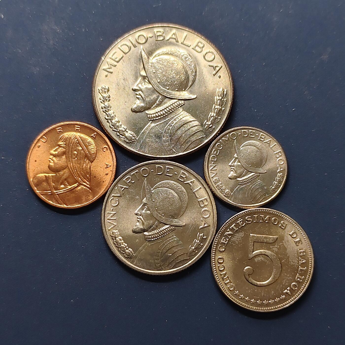 【全场包邮】纯粹捡漏拍496场-持续更新中 巴拿马1982-1983年5枚套币 BU品相