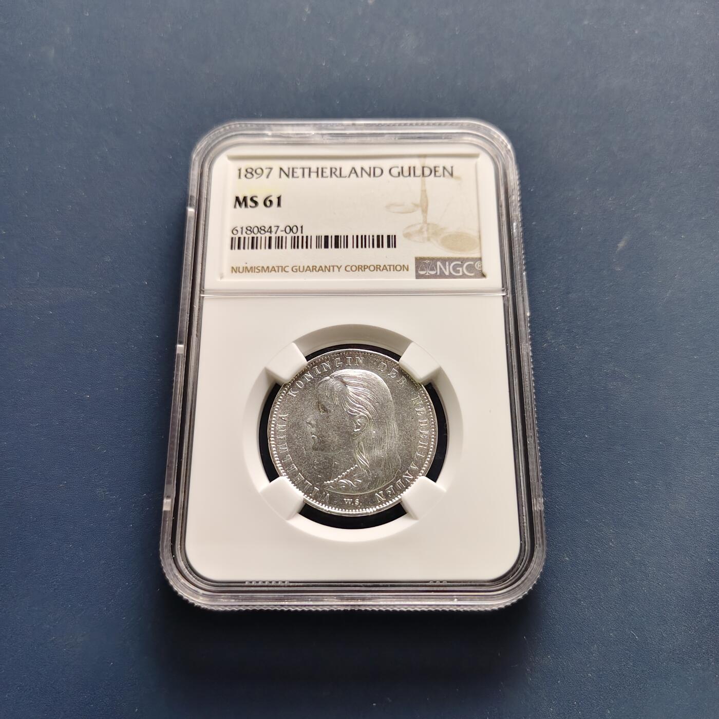 【全场包邮】纯粹捡漏拍497场-持续更新中 荷兰1897年少女威廉明娜女王1盾银币【28毫米10克94.5%】-NGC MS61