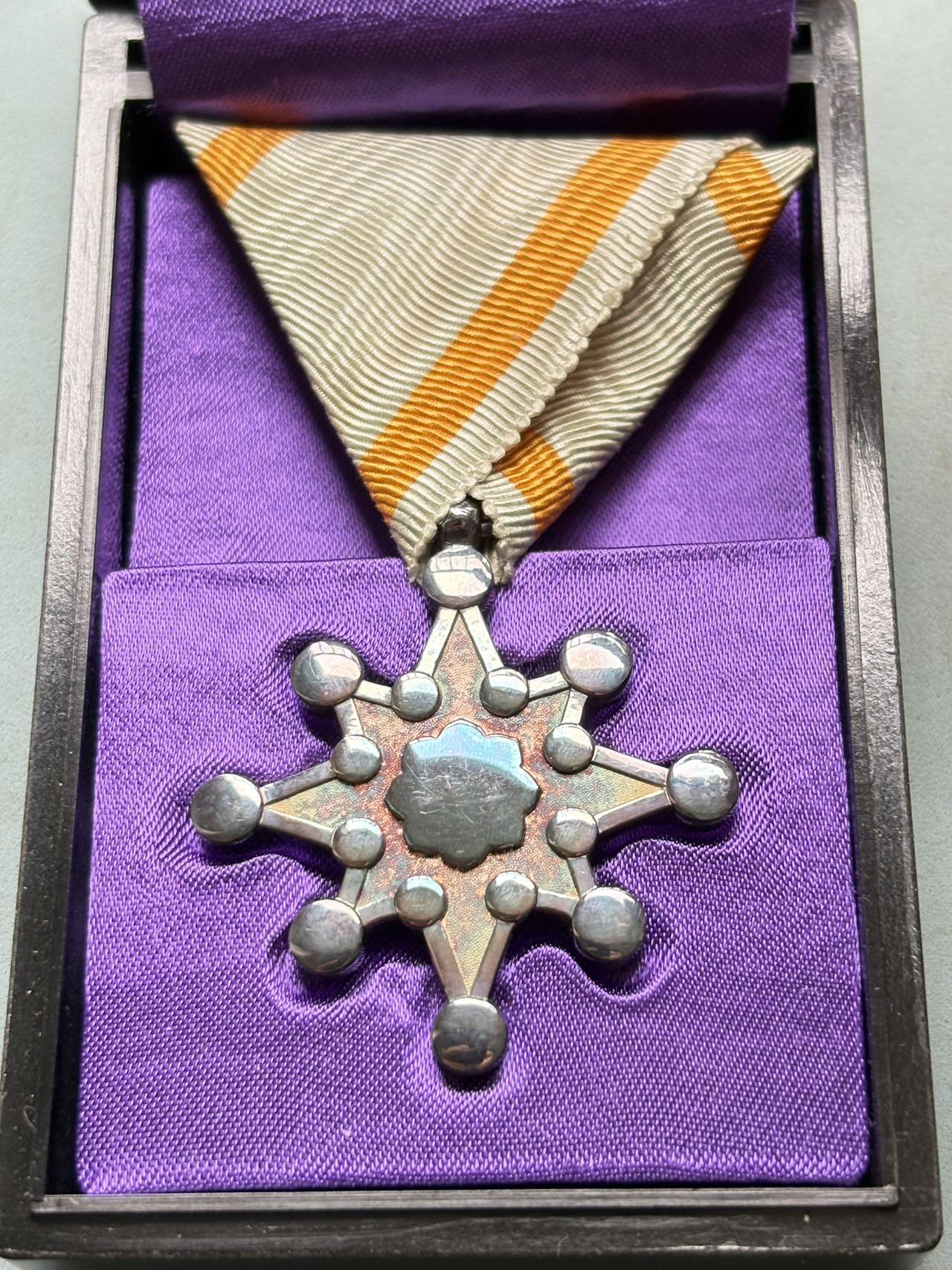 盛世勋华——号角文化勋章邮票专场拍卖第300期