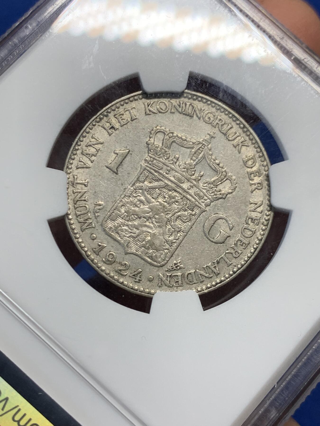 《竞宝斋》第459场 周日，周一，2场连拍 （全场包邮）欢迎送拍 NGC AU50 荷兰1924年女王1盾 少见早期20年代的年份