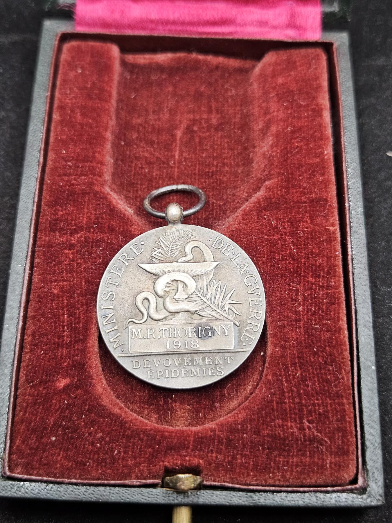 0元起拍勋章 第327期 咸鱼国勋章拍卖专场 1月21日（周三）下午6：00开始