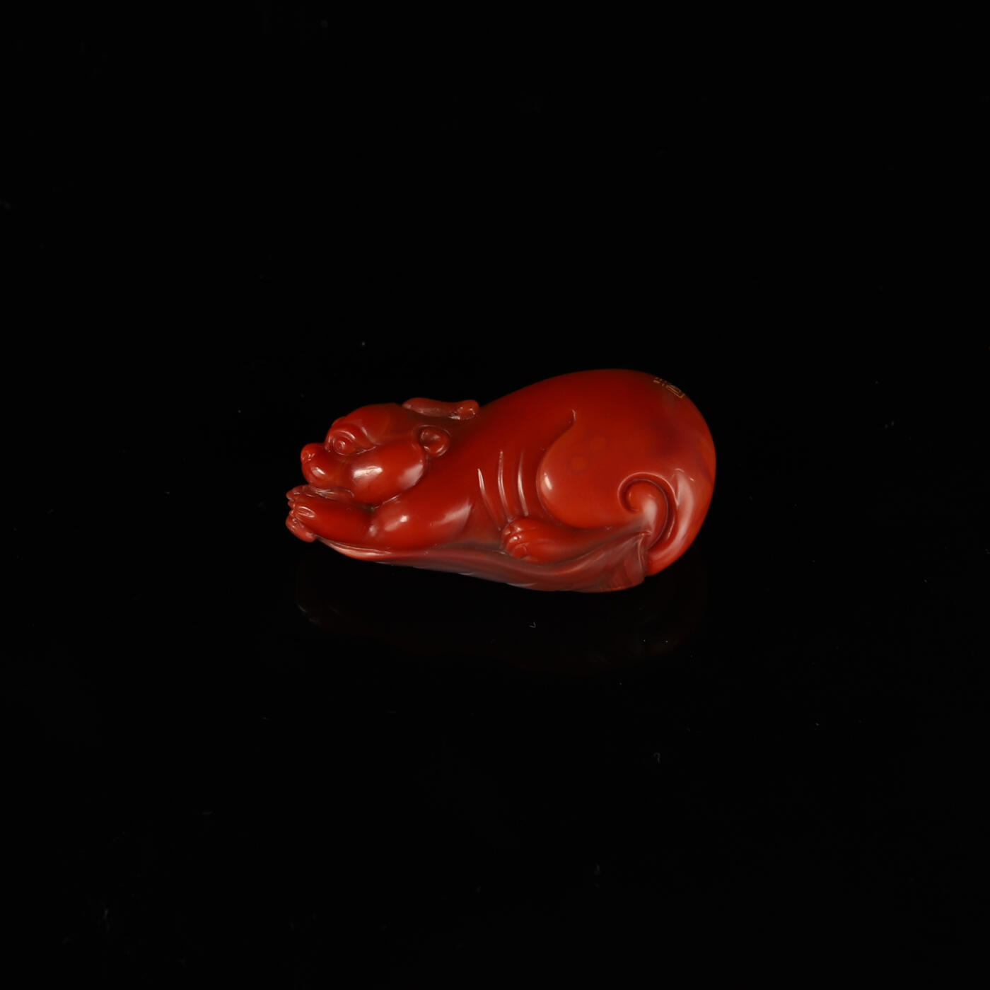 瑰丽珠宝（一） 大师雕工南红立体貔貅吊坠