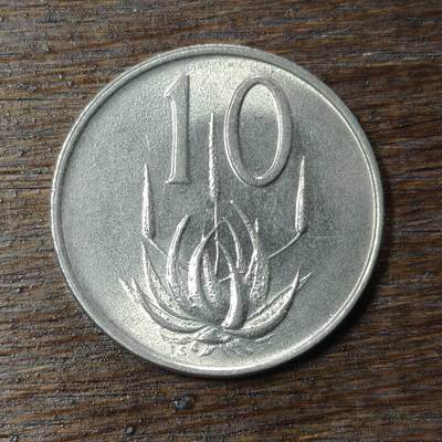 【铜匠收藏】★第138场★散币场。不寄存，30包邮。不满30元，支付5元运费。《接受代拍 代送NGC评级》 - 78【无寄存】南非 1965年 10分 范里贝克 芦荟 镍币